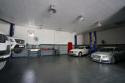 RCCR MOTORS Auto Repair