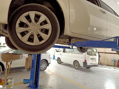 Al Kenouz Auto Garage workshop