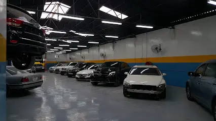 AMIR — Mercedes and lexus specialist