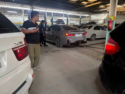 SREE AUTO GARAGE (BMW , MINI REPAIR WORKSHOP)