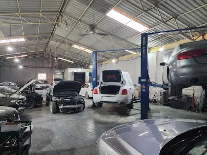 Mercedes Bmw Rang Rover النمر الاسود لصيانه السيارات مرسيدس