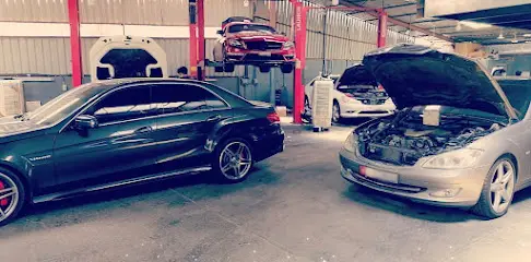 كراج ملك المرسيدس للسيارات Mercedes king Auto Garage