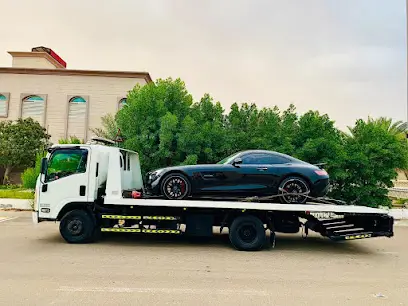 Tow track auto recovery workshop